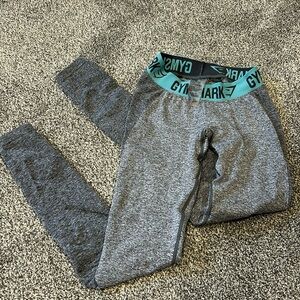 Worn a few times but too small for me. Perfect condition!